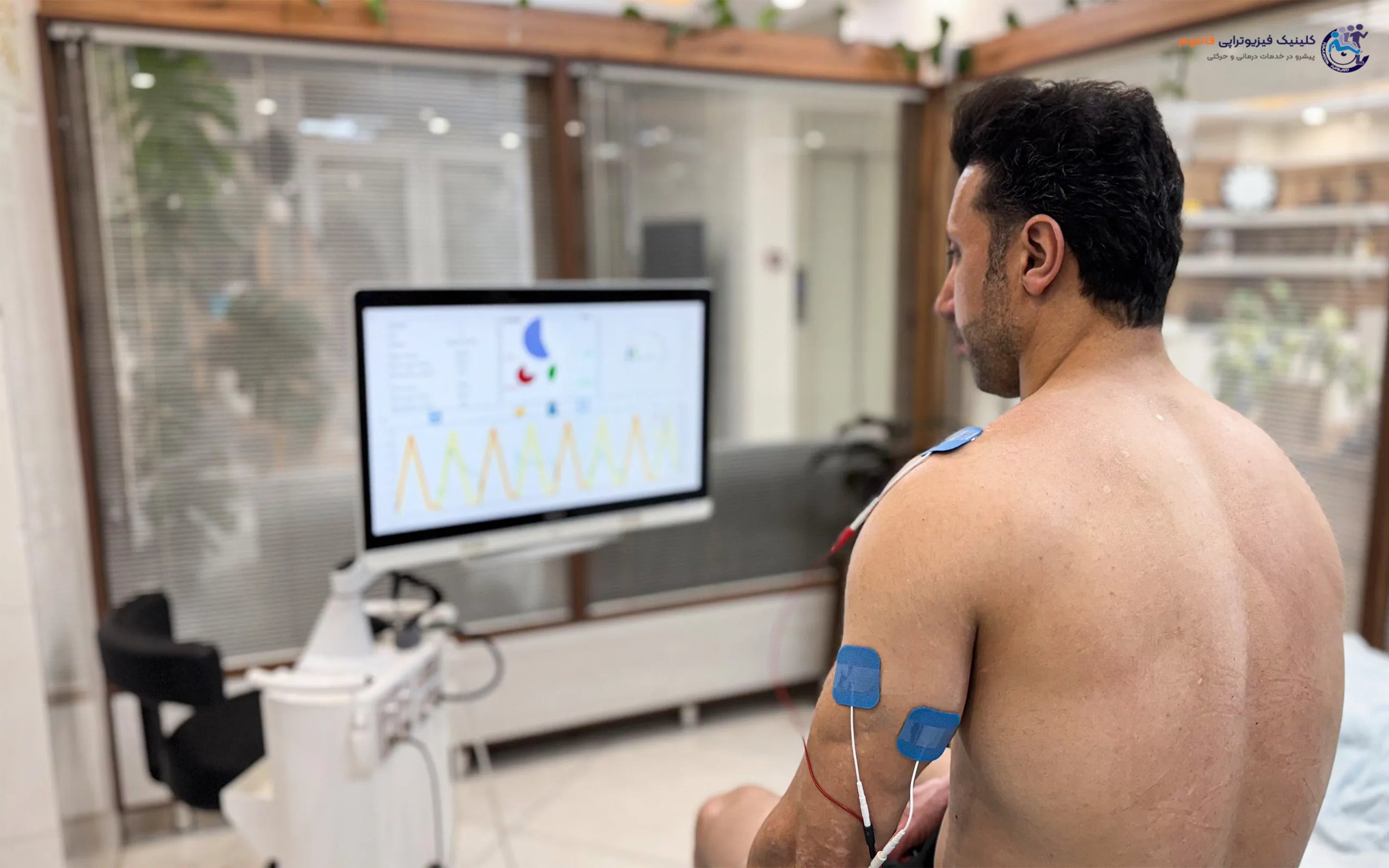 بیوفیدبک شانه و بازو- تصویر از فیزیوتراپی فانتوم زنجان