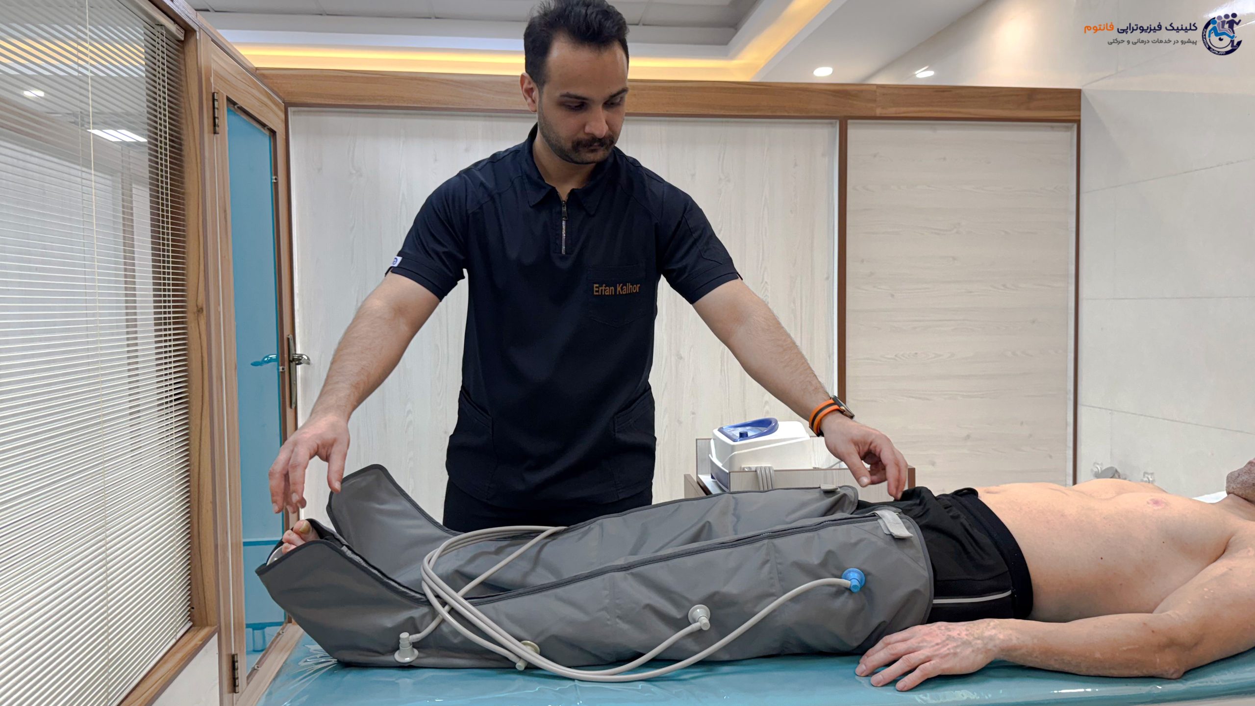 بستن کامپرشن پا-تصویر از فیزیوتراپی فانتوم زنجان